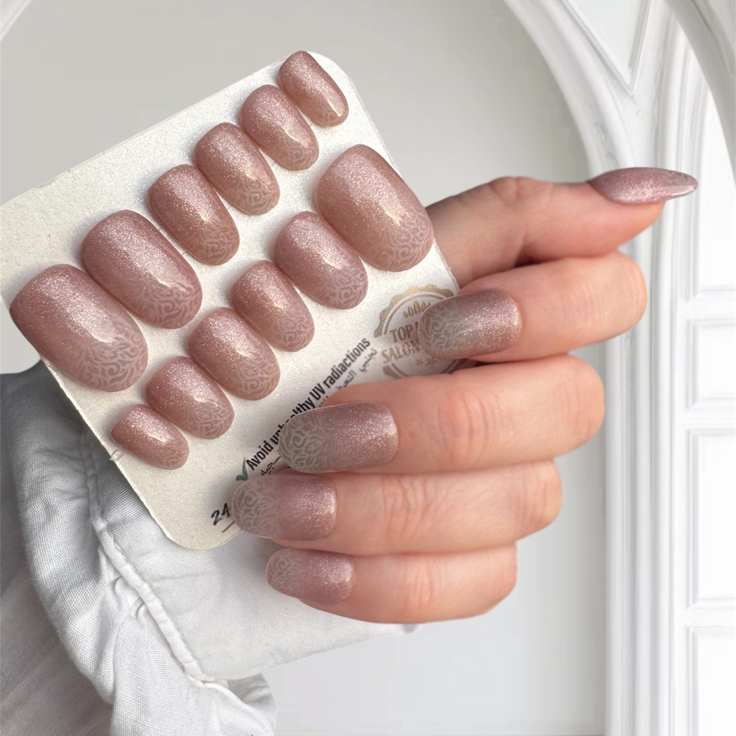 ناخن مصنوعی دست میراکل آرت مدل گرد کد R2400110 بسته 24 عددی