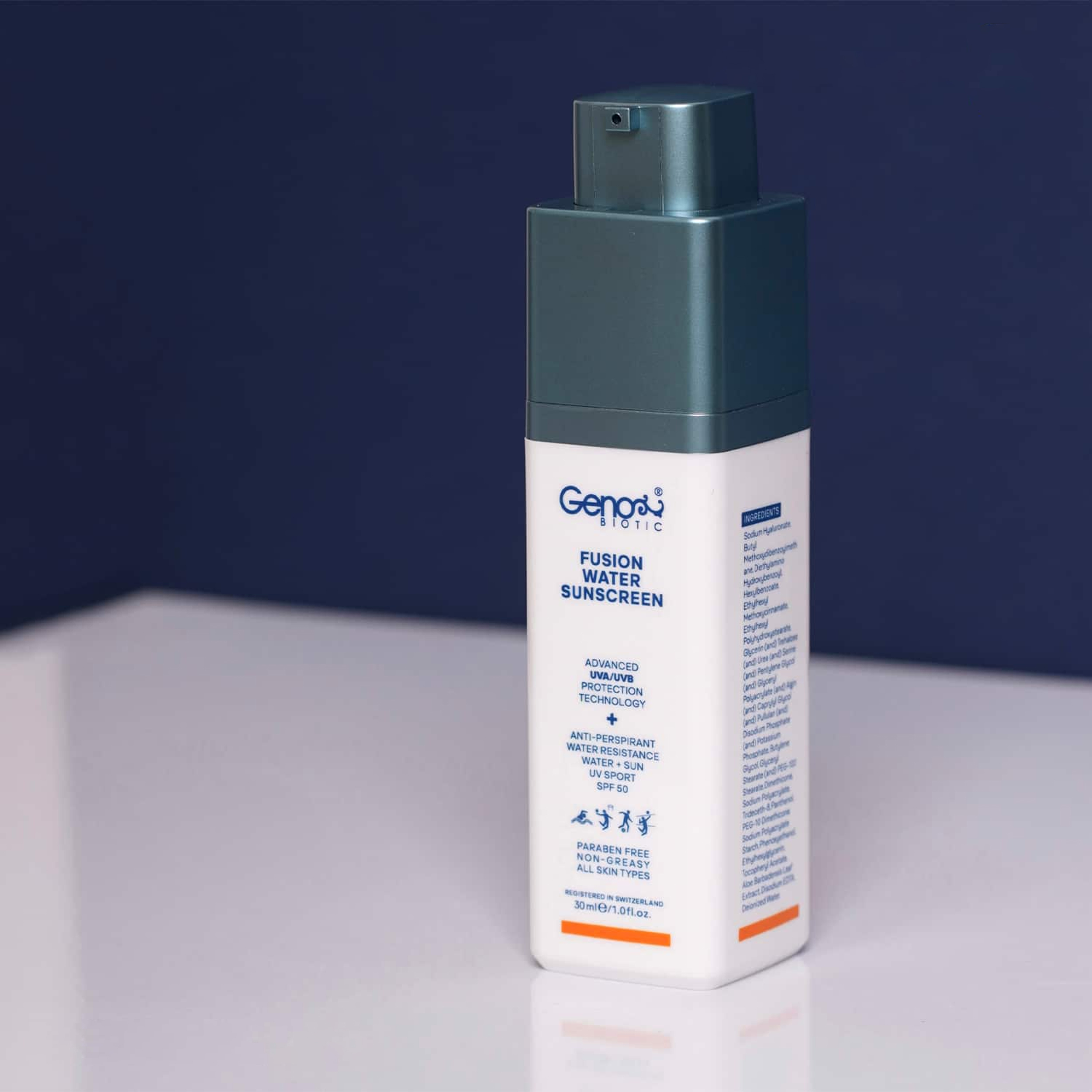 کرم ضدآفتاب بی‌رنگ ژنوبایوتیک مدل Fusion water مناسب انواع پوست، حجم 30 میلی‌لیتر