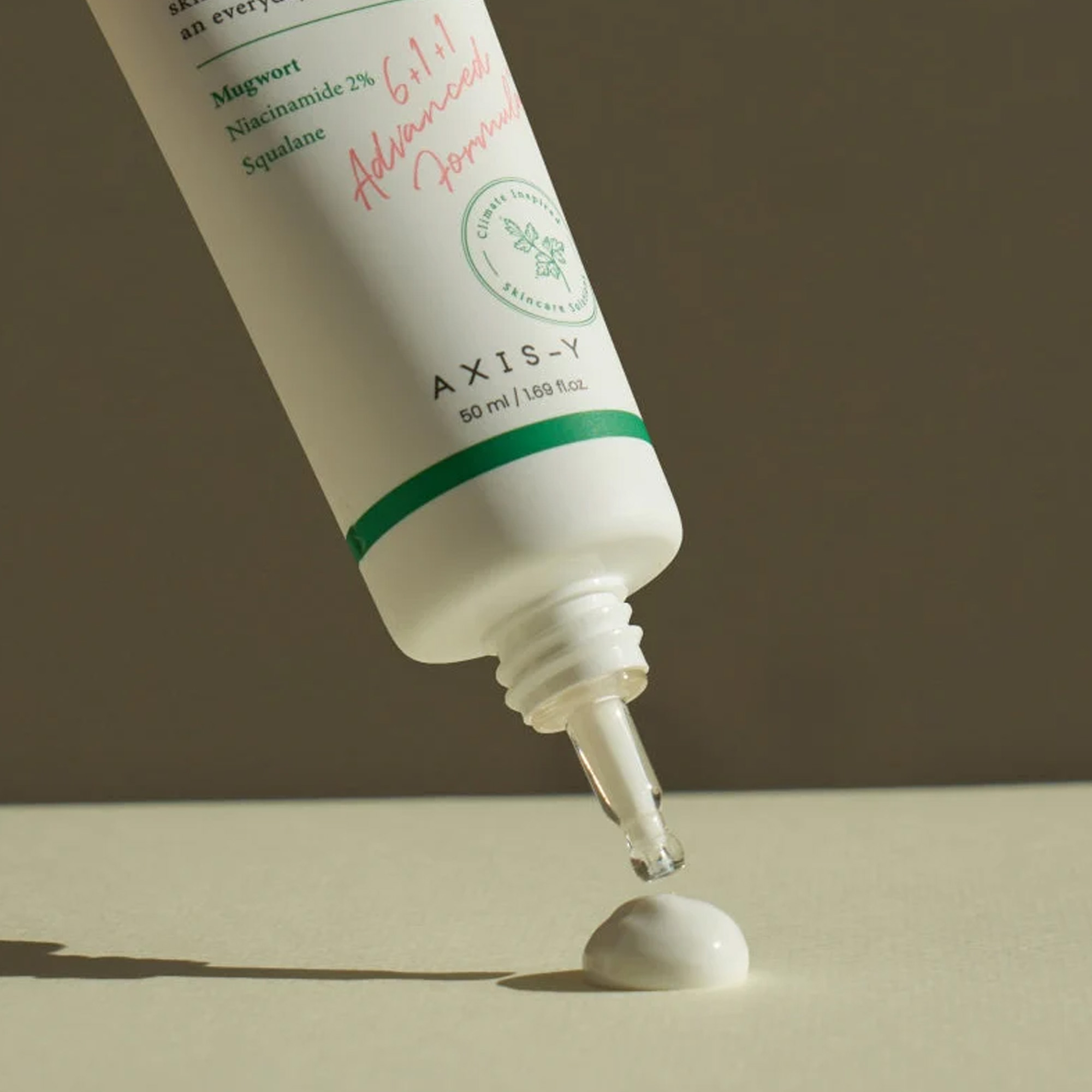 کرم ضد آفتاب بدون رنگ اکسیس وای +SPF 50 مدل Complete No Stress مناسب انواع پوست حجم 50 میلیلیتر