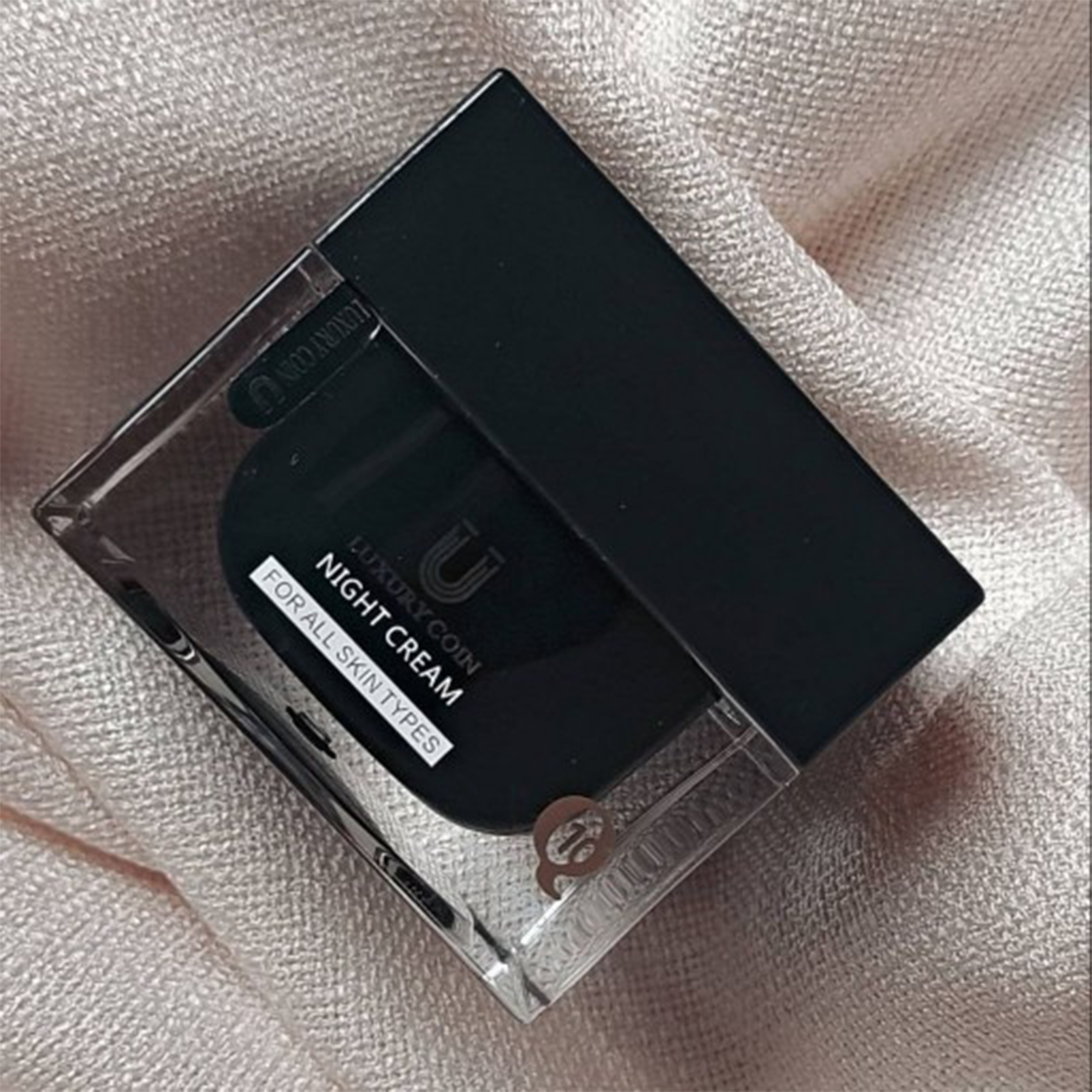 کرم ضد چروک شب لاکچری کوین مدل گلیسرین حجم 30 میلی لیتر