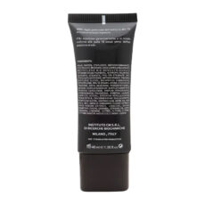 کرم ضد آفتاب رنگی اورلین spf50 مدل 003 حاوی محافظ UVA و UVB مناسب انواع پوست حجم 40 میلی‌لیتر