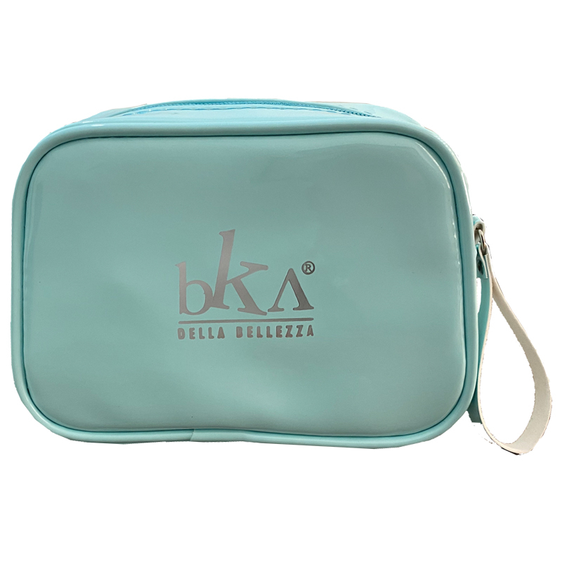 رژ لب مایع بکا کد LG232632 مجموعه 3 عددی به همراه کیف لوازم آرایش کد VG