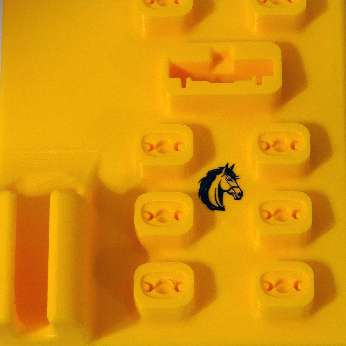 استند نگهدارنده ماشین اصلاح مدل ایستا کد 10