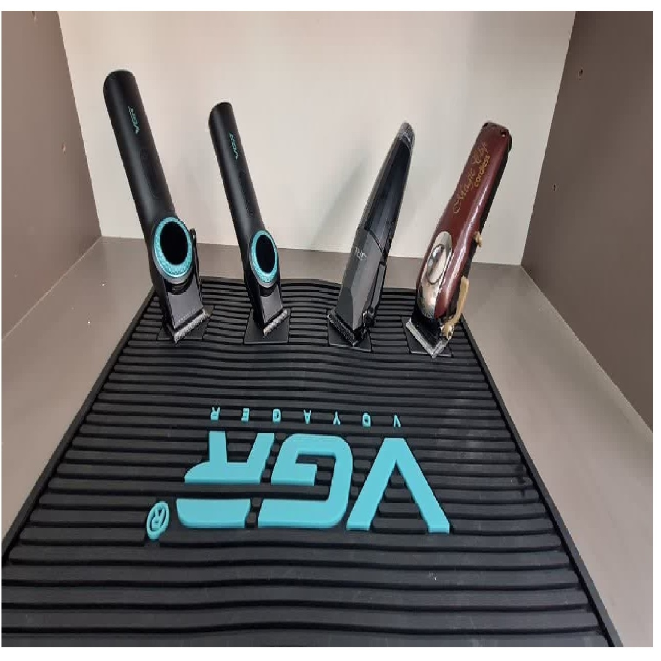 مت نگهدارنده ماشین اصلاح وی جی آر مدل 01