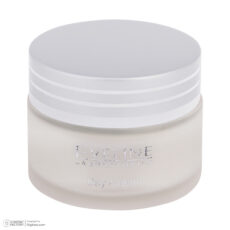 کرم روشن کننده اولاین مدل EXTREME 3D- DAY SPF30 حجم 50 میلی لیتر