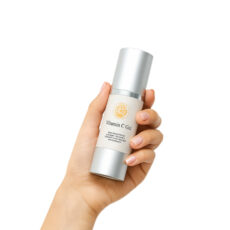 ژل روشن کننده کجاران مدل ویتامین C مناسب برای انواع پوست حجم 30 میلی لیتر