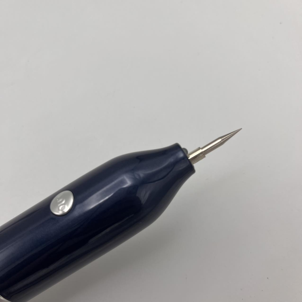 قلم پاک سازی پوست کد ZM-604