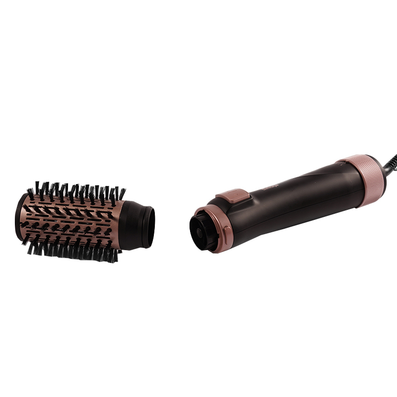 سشوار برسدار چرخشی حرفهای دی اس پی مدل 50063A، موتور DC با توان مصرفی 1000 وات، دارای قابلیت باد سرد، سیم گردان، با حالت فرکننده، حجمدهنده و صافکننده، وزن 500 گرم، تنظیم حرارت 2 حالته و کنترل سرعت 3 حالته، به همراه 5 عدد سری متمرکزکننده