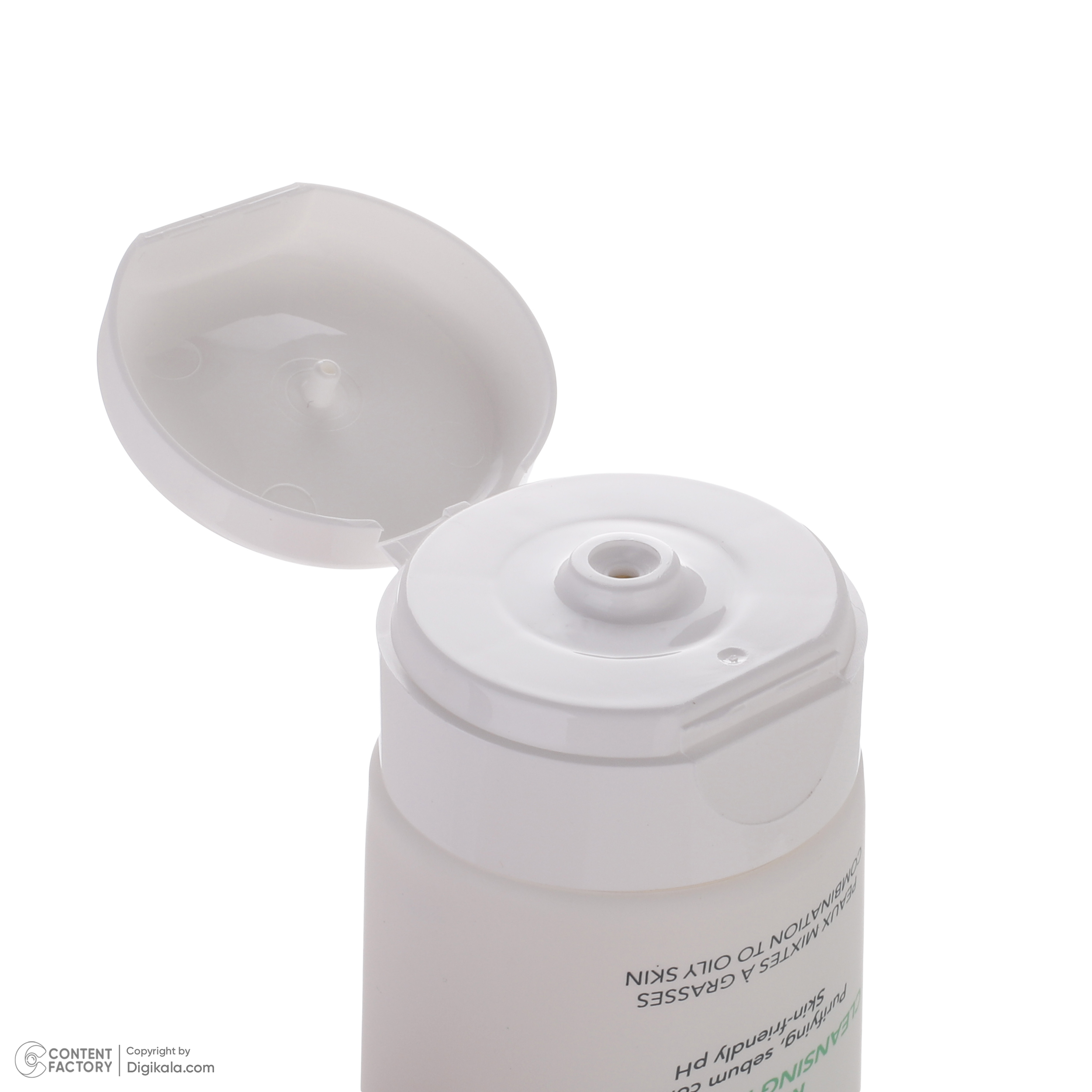 کرم پاک کننده صورت سین بیونیم مدل مداکنیل حجم 150 میلی لیتر