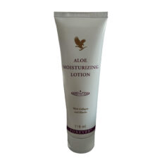 کرم مرطوب کننده دست و صورت فوراور لیوینگ پروداکتس مدل آلوئه ورا مویسترازینگ مناسب انواع پوست حجم 118 میلی لیتر