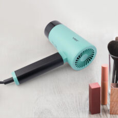 سشوار مسافرتی وی جی ار مدل V-426