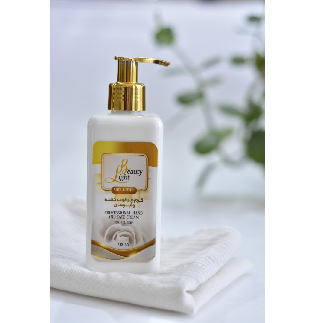 کرم آبرسان لایت بیوتی مدل آرگان شی باتر حجم 250 میلی لیتر  مجموعه 2 عددی به همراه کرم آبرسان لایت بیوتی مدل شی باتر آرگان حجم 200 میلی لیتر مجموعه 2 عددی