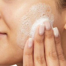 فوم شستشو صورت سراوی مدل Oil Control حجم 355 میلی لیتر