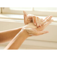 روغن پاک کننده اسکین 1004 مدل Centella مناسب انواع پوست حجم 200 میلی لیتر به همراه فوم پاک کننده اسکین 1004 مدل Centella مناسب انواع پوست حجم 125 میلی لیتر