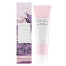 فوم شست‌وشوی صورت سانتلا مدل  فوم تمیز کننده عمیق سنتلا ماداگاسکار مناسب برای پوست حساس حجم 125 میلی‌لیتر