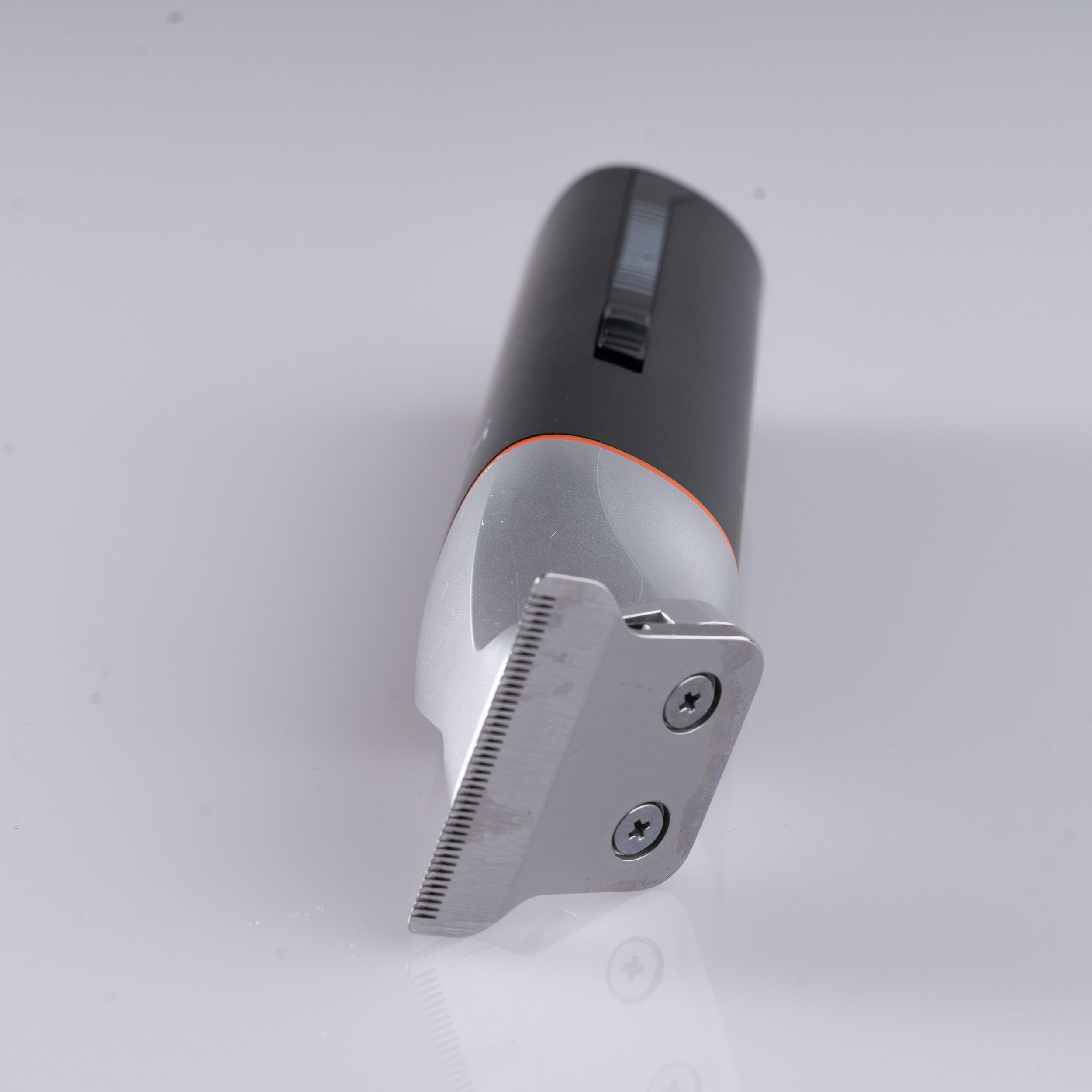 ماشین اصلاح موی سر و صورت شارژی لایچی مدل L-702