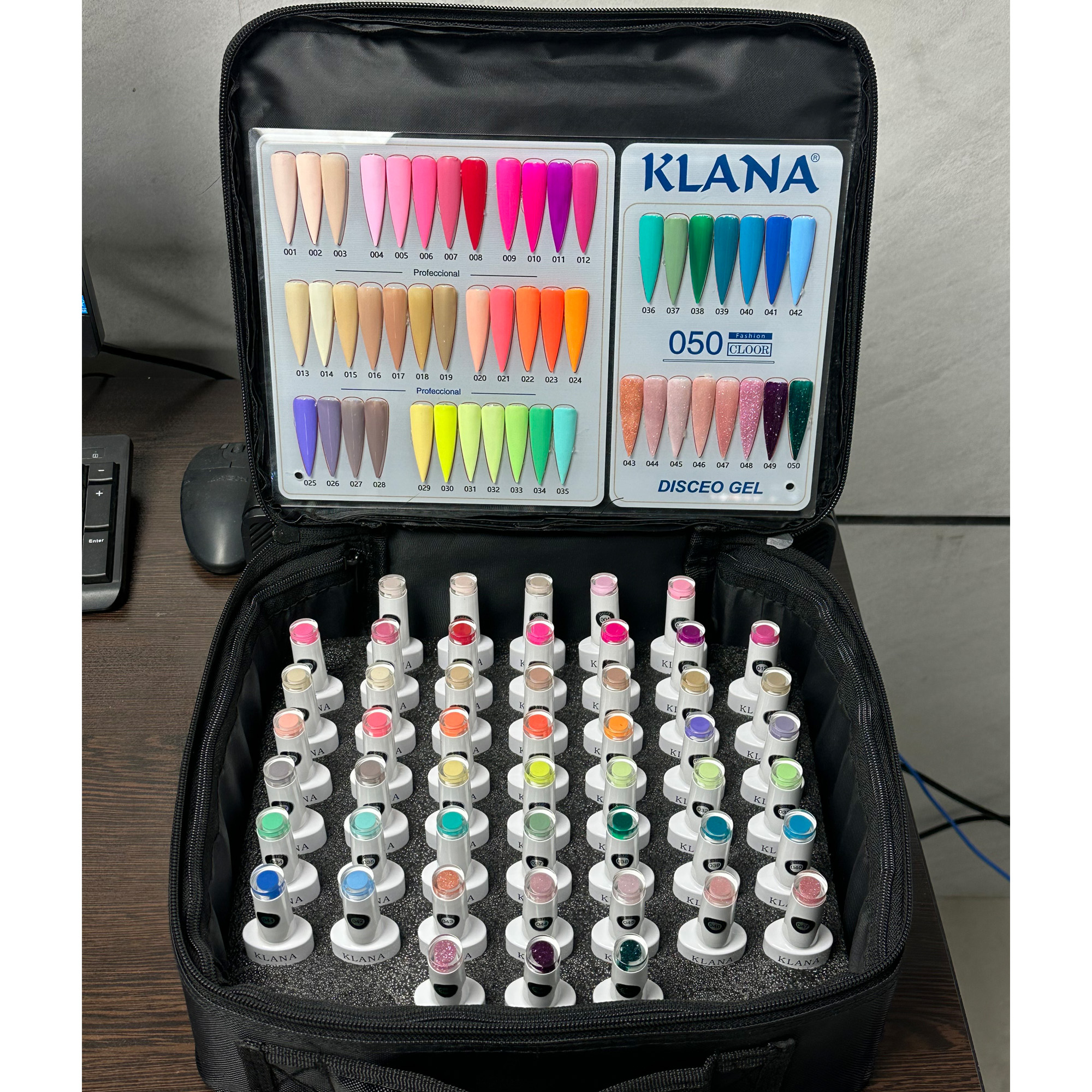 لاک ژل ناخن کلانا مدل لاکچری بسته 50 عددی