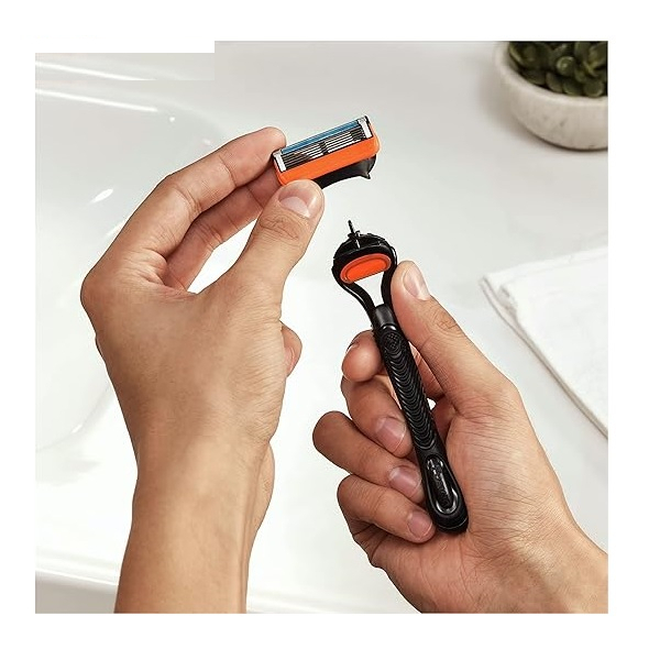 تیغ یدک ژیلت مدل Fusion 5 بسته 12 عددی