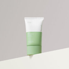 کرم ضد آفتاب بی رنگ آنوا SPF 50 مدل  Airy ‌محافظ UVA ،UVB و 50 PA+++، ضد حساسیت، مناسب انواع پوست‌ معمولی و حساس حجم 50 میلی‌لیتر