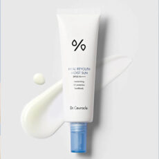 کرم ضد آفتاب بدون رنگ دکتر سراکل SPF 50 مدل Hyal Reyouth ‌مناسب پوست‌های حساس و خشک حجم 50 میلی‌لیتر