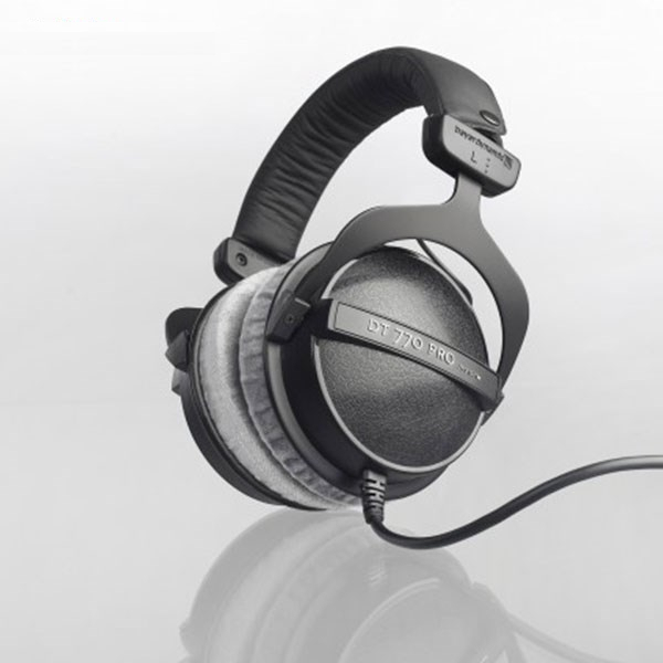 هدفون استودیو بیرداینامیک مدل 80 اهمی DT 770 Pro