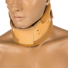 گردن بند طبی پاک سمن مدل Hard With Chain Pad سایز متوسط