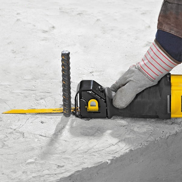 اره افقی بر دیوالت مدل DWE305