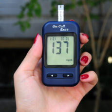 دستگاه تست قند خون ایکان مدل آنکال اکسترا OGM-191