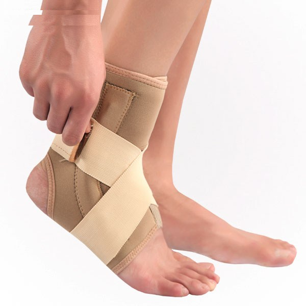 قوزک بند پاک سمن مدل Neoprene With Spring سایز متوسط