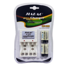 شارژر جیابائو مدل A-613 به همراه 4 باتری شارژی قلمی