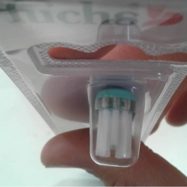 مسواک فوکس مدل ارتودنسی با برس نرم مجموعه 2 عددی