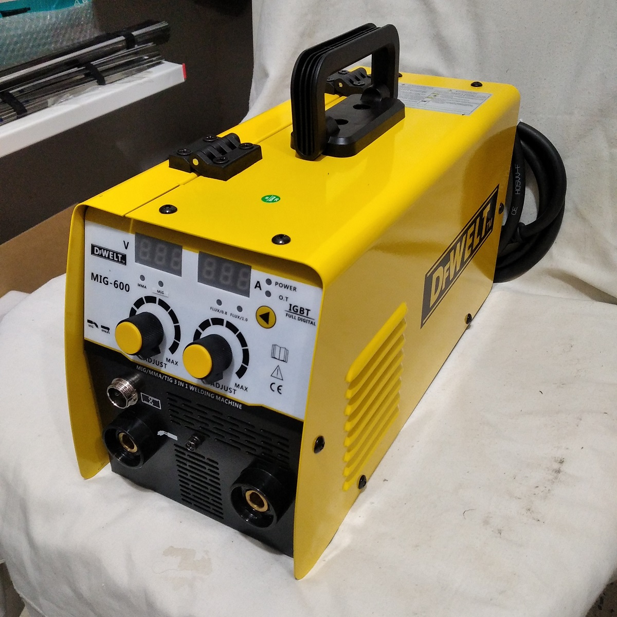 دستگاه جوش 300 آمپر دی اف ولت مدل MIG-600 CO2