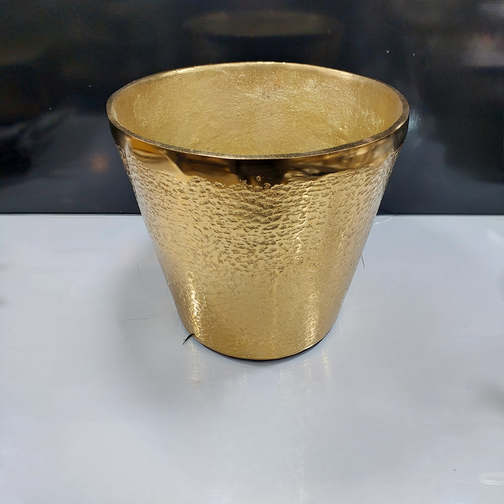 سطل زباله مدل آلومینیوم طرح چکشی