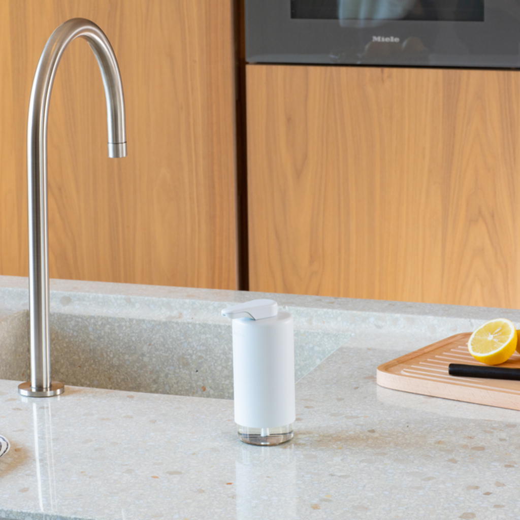 مخزن مایع ظرفشویی رومیزی برابانتیا مدل SINKSTYLE