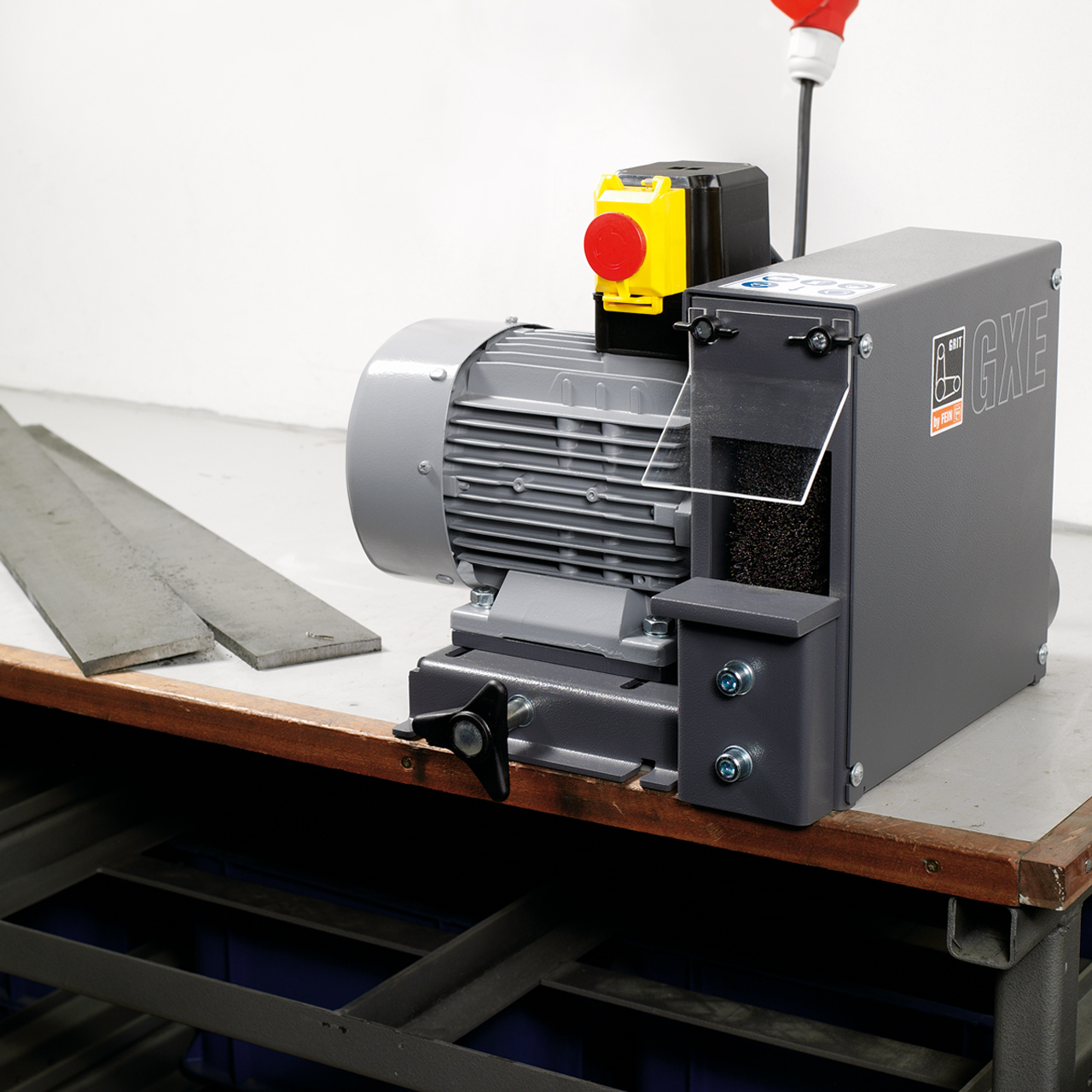 پلیسه گیر صنعتی فاین مدل GRIT GXE