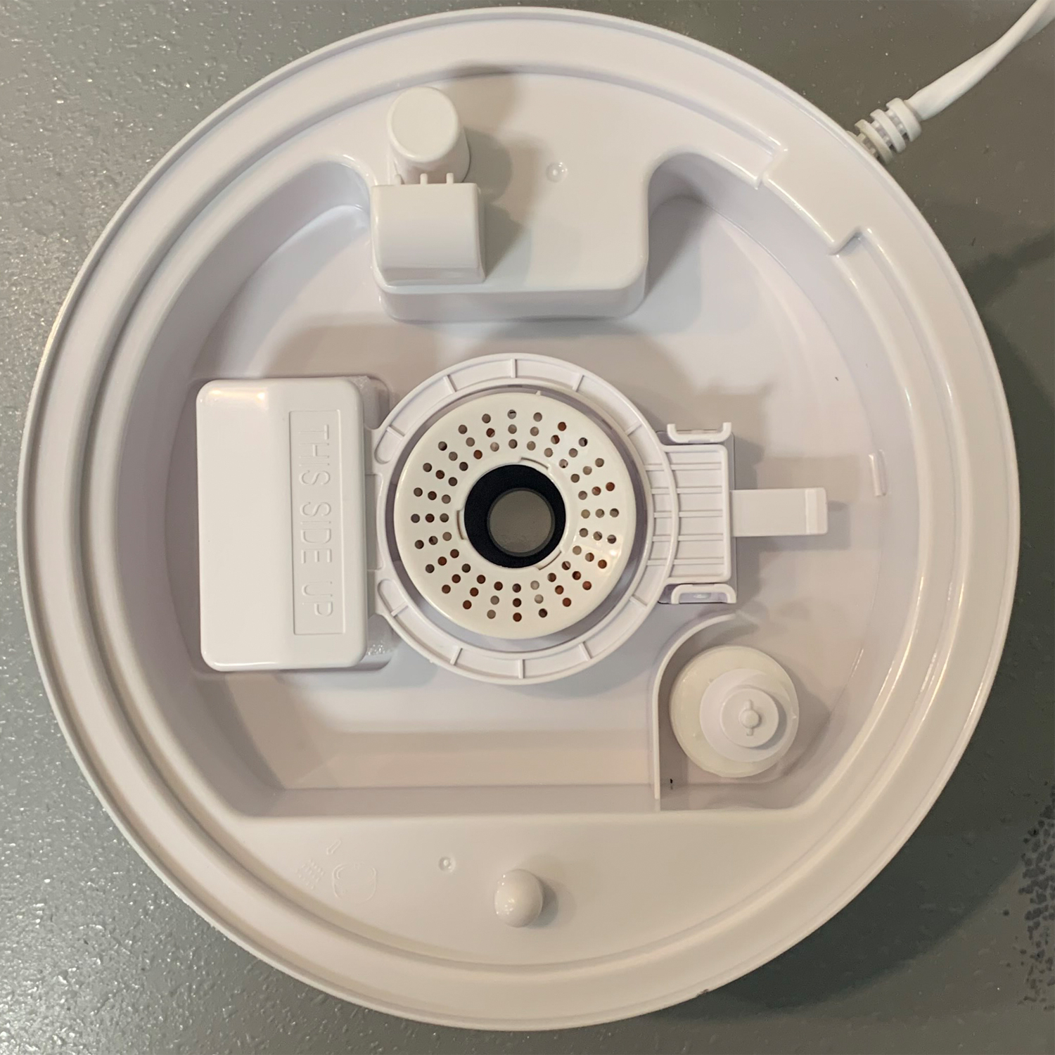 دستگاه بخور سرد بی تی بی مدل HYB-B14