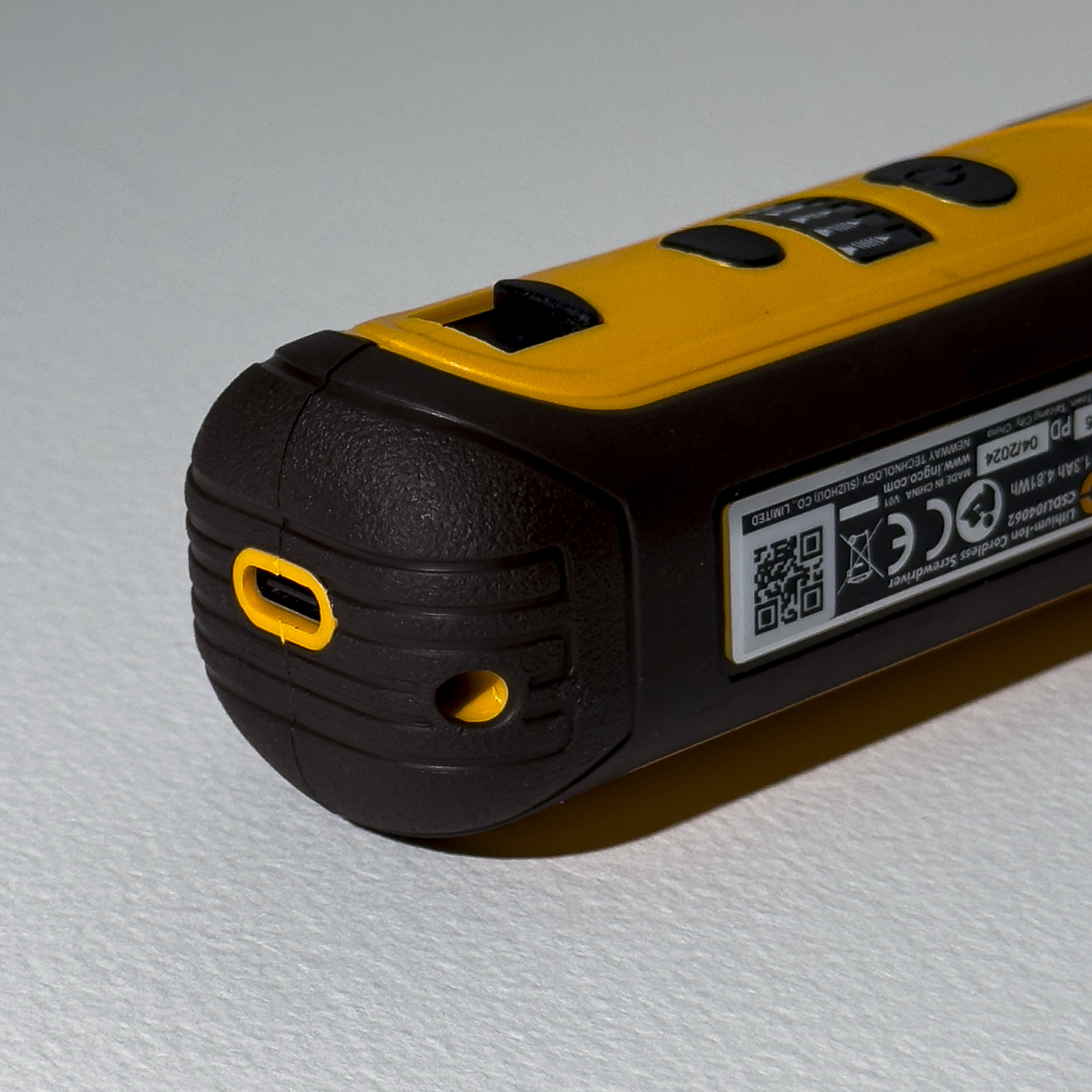 پیچ گوشتی شارژی اینکو مدل CSDLI04062 مجموعه 43 عددی