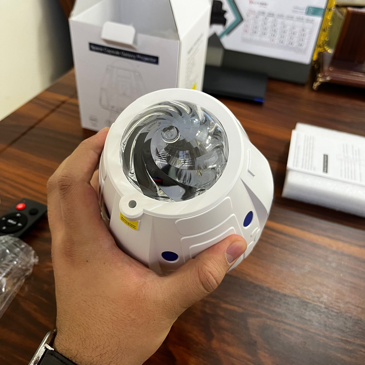 رقص نور لیزری مدل کهکشانی طرح سفینه مدل اسپیکر دار