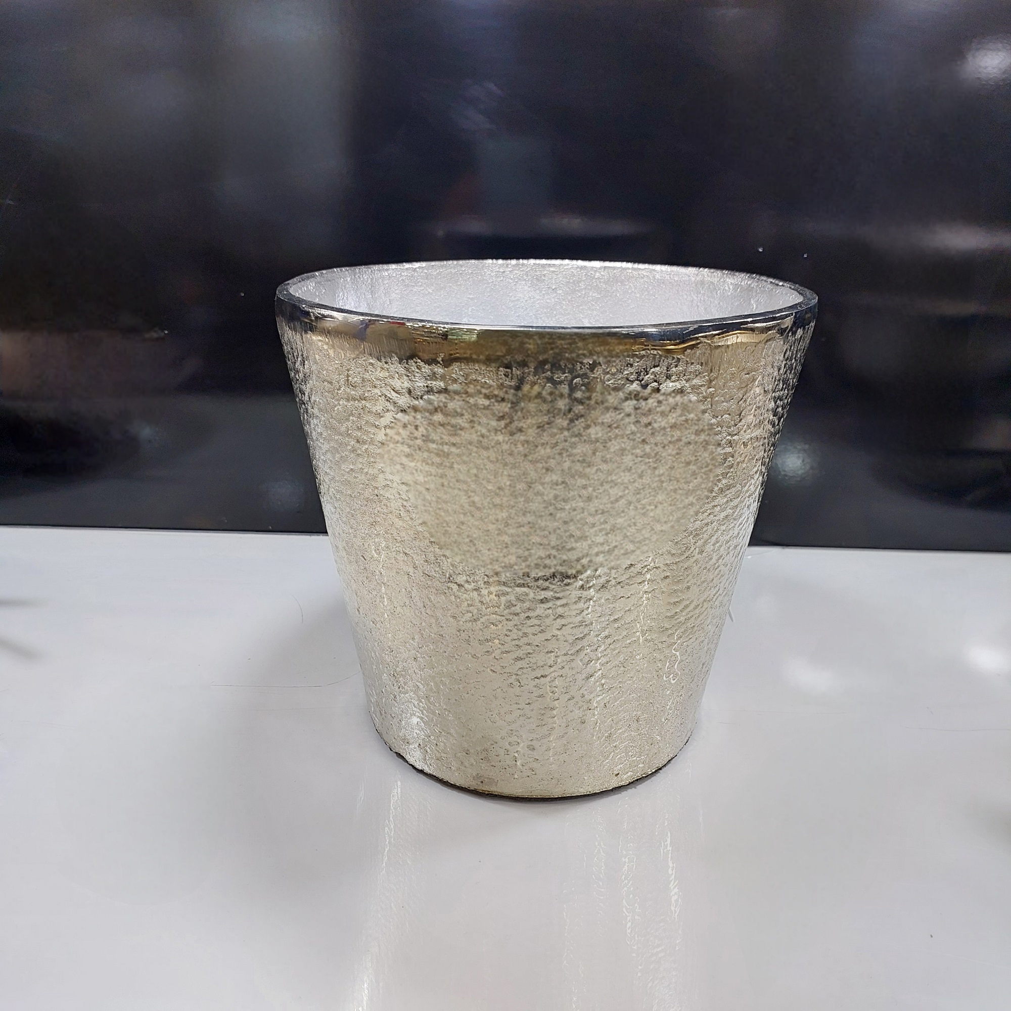 سطل زباله مدل آلومینیوم طرح چکشی