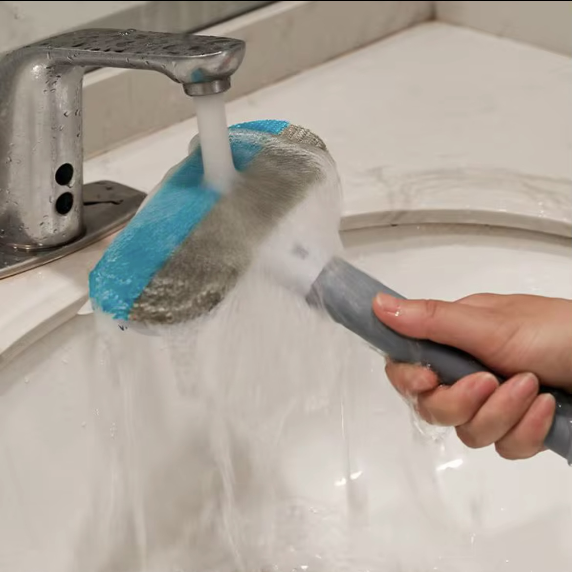 پرزگیر دستی لباس مدل 2025