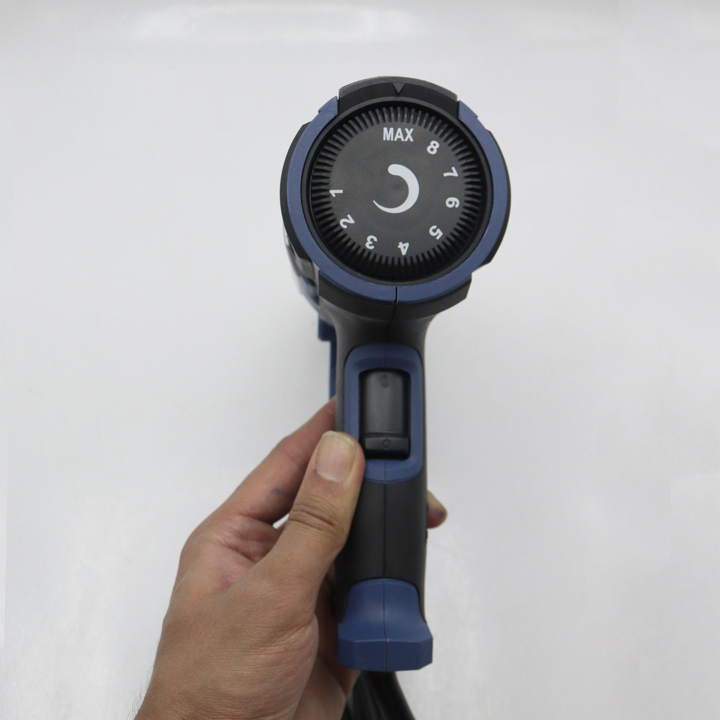 سشوار صنعتی می تولز  مدل YP-BK-HG116V-2000W