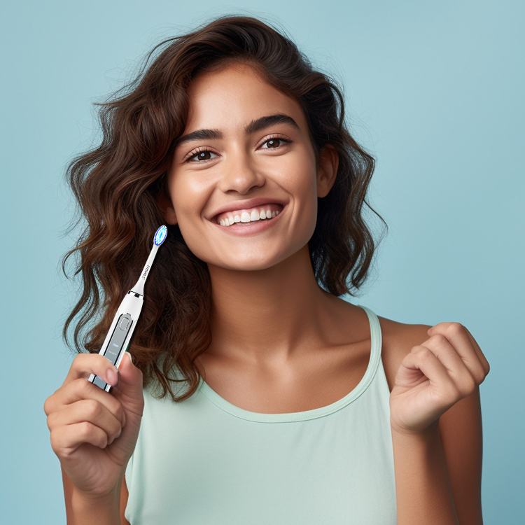 مسواک برقی آی وی اسمایل مدل IVI-03TB به همراه 2 سری یدک