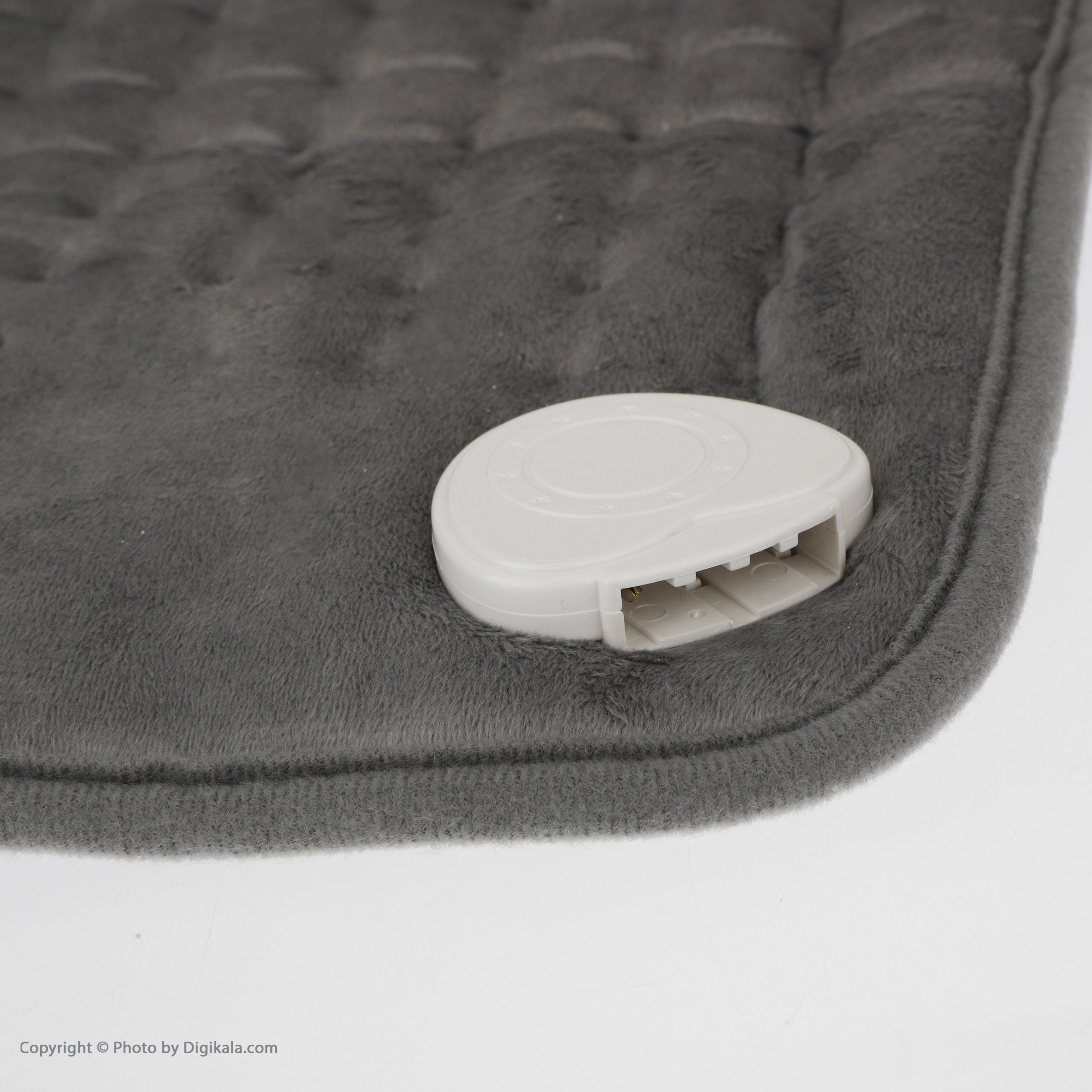 پد قاعدگی گردن و کمر زنیتمد مدل بند دار