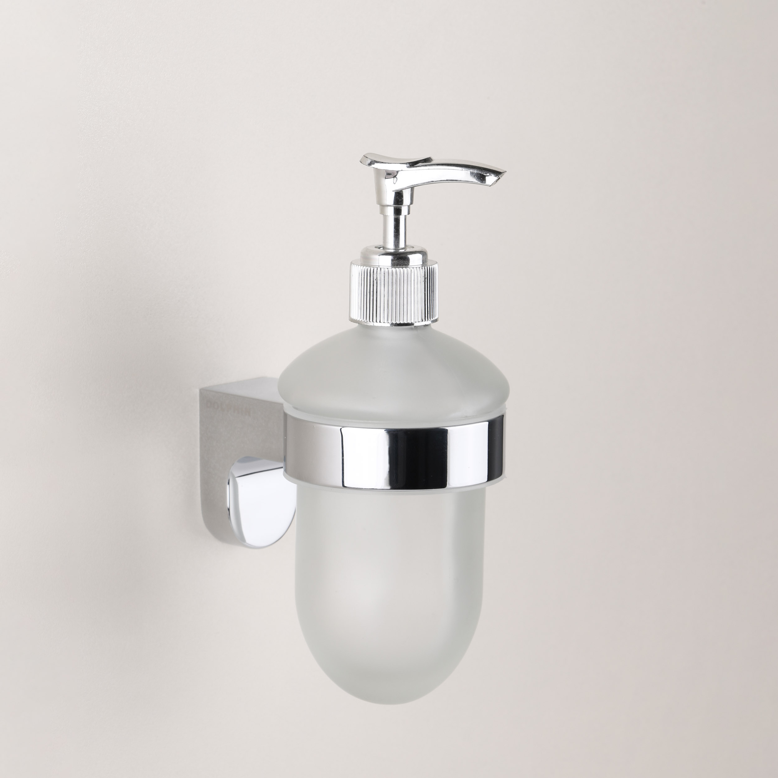 پمپ مایع دستشویی دلفین مدل 4100