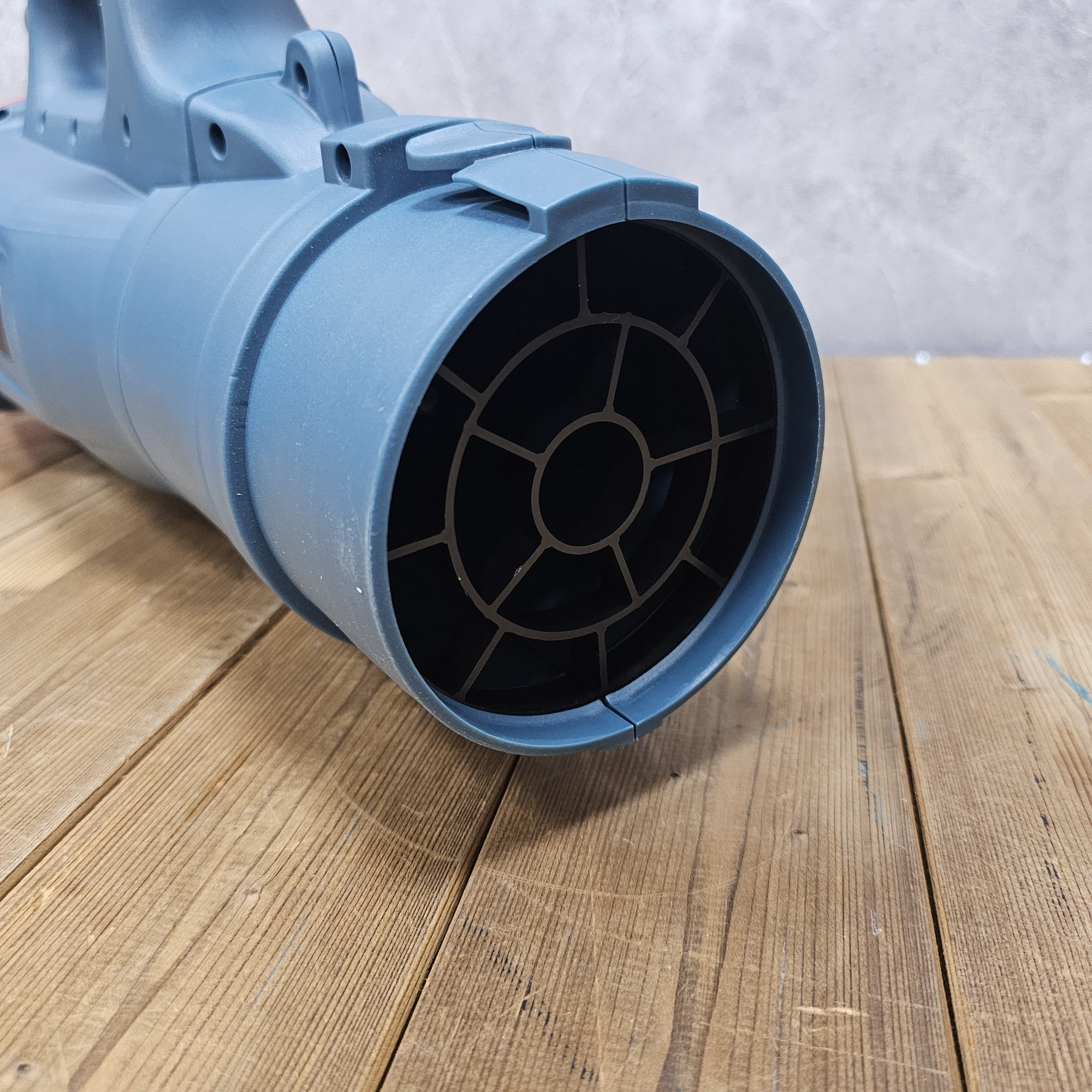 دستگاه دمنده صنعتی باس مدل LIFE_STYLE