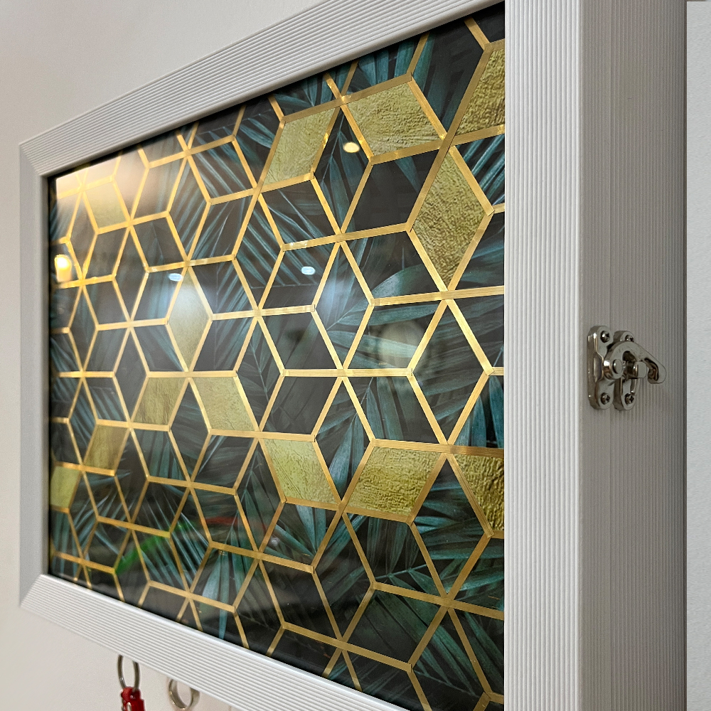 کاور جعبه فیوز مدل برگ کد 3832