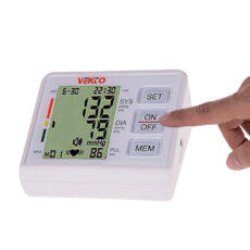 فشارسنج دیجیتال بازویی وکتو مدل PG-800B15S به همراه ترمومتر دیجیتال