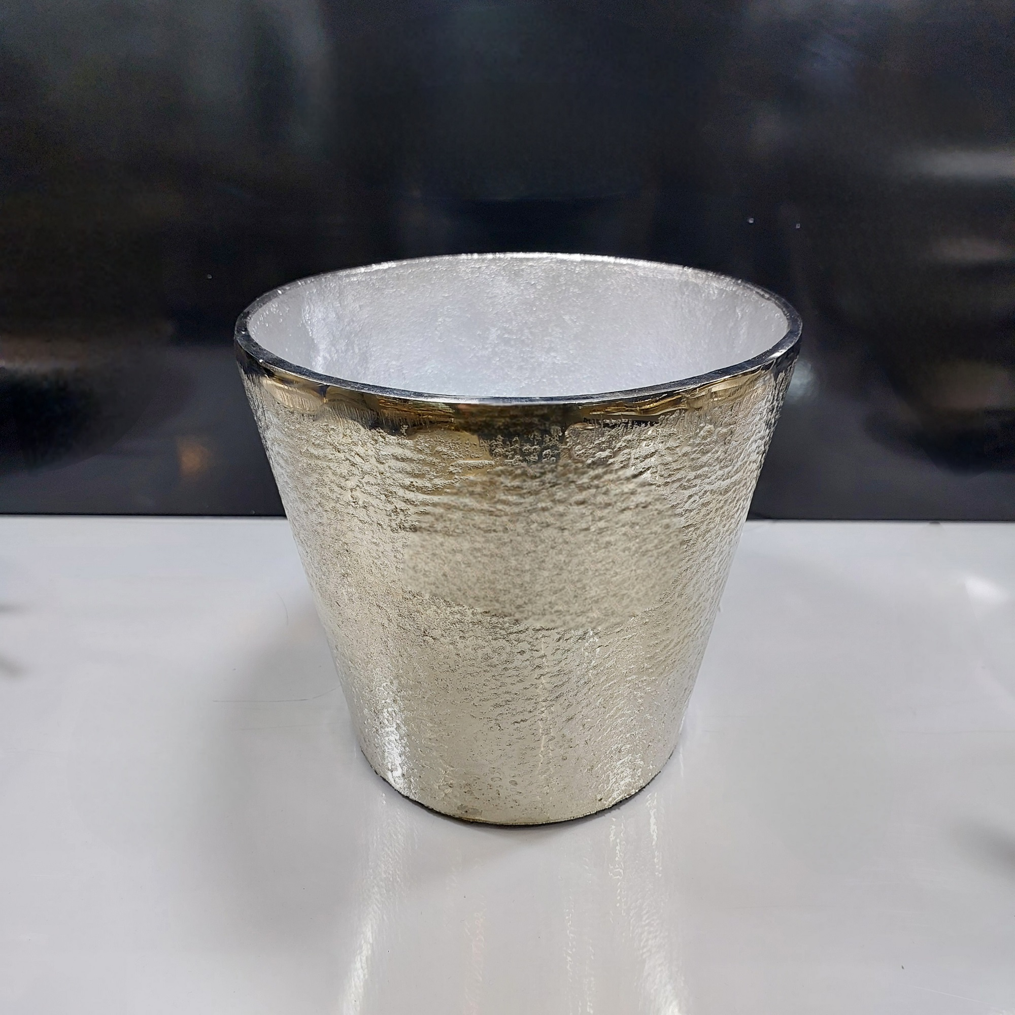 سطل زباله مدل آلومینیوم طرح چکشی