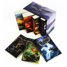 کتاب HARRY POTTER اثر J. K. Rowling نشر Bloomsbury هفت جلدی
