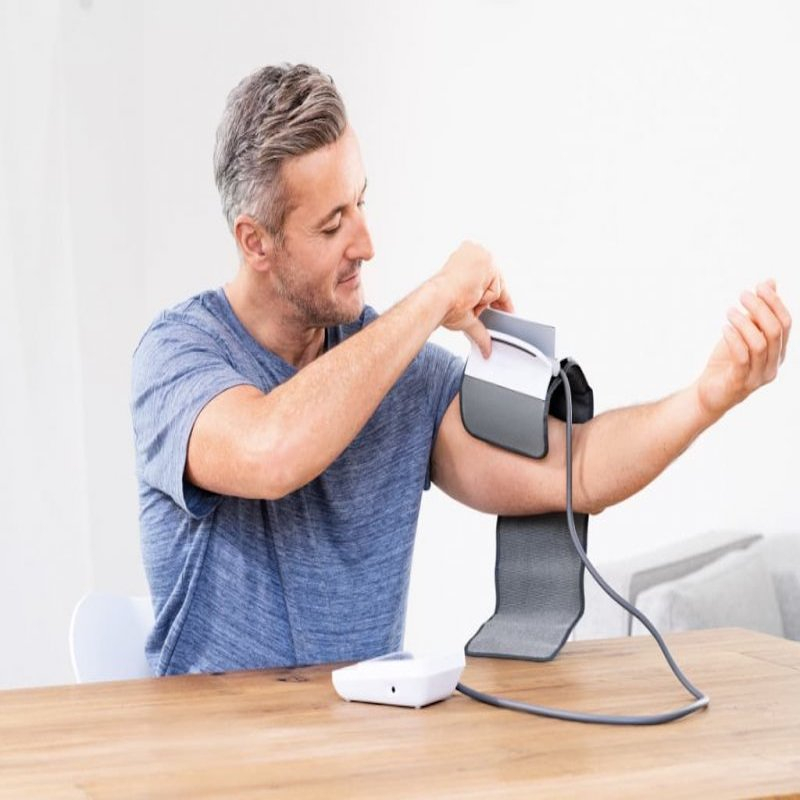 فشارسنج دیجیتال بازویی بیورر مدل BM51